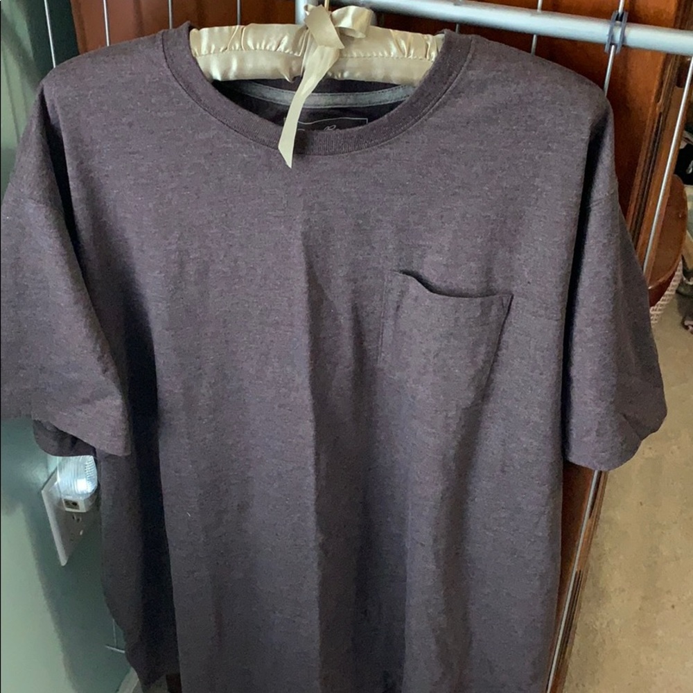 Eddie Bauer t-shirt